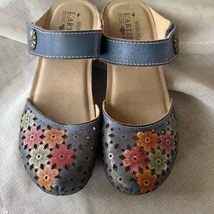 L'ATISTE Spikey Blue Floral Leather Clog Mules